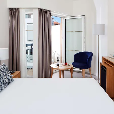 Nh Algarve Szálloda 4*