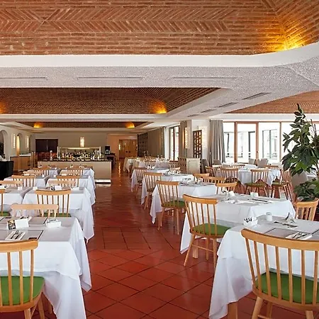 Nh Algarve Hotell 4*
