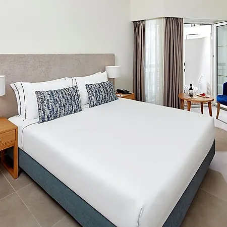 Nh Algarve Otel 4*