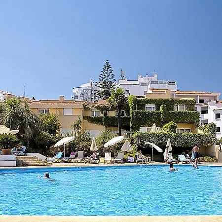 מלון Tivoli לאגוּ‏ש